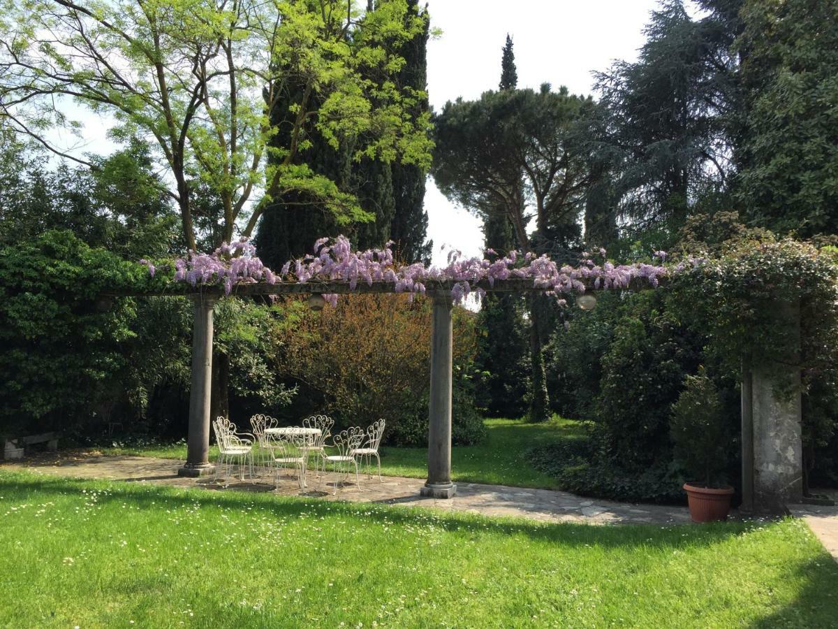 B&B La Villa Mediterranea Passirano Zewnętrze zdjęcie
